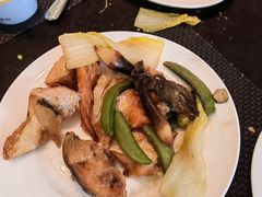 -圣丰索菲特·2 On 988 Café 自助餐厅