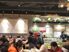 大堂-渝是乎川渝小炒(新世界百货望京店)