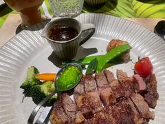 -华阳时光吧餐厅(华阳广场国际大饭店)