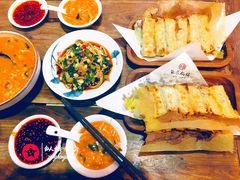 韭黄牛肉锅贴-海荣锅贴馆(五味十字店)