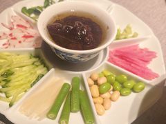 -秀儿四九城·新京菜(亚运村鸟巢店)