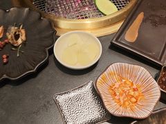 -铭牛烧肉·和牛海鲜自助(高新月牙湖店)