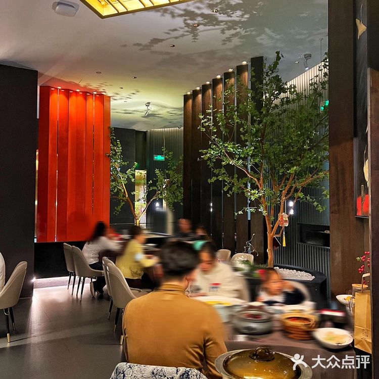 帝都人气榜单必须有肆月河豚的一席之位