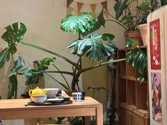 -啢啢茶寮(芳华横街店)