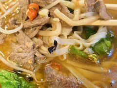 -丽丽三鲜螺蛳粉(田林路店)