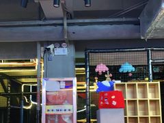 -嗨翻Hi-Fun竞技主题乐园·蹦床亲子生日轰趴(国光1937店)