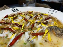 -渔语鱼新川菜Bistro(万象天地店)