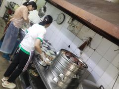 -正宗牛奇排骨饭(第一分店)