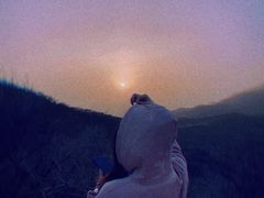 -鬼笑石后山停车场