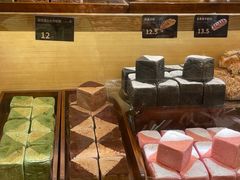 -小飞象面包公社(珠江路金鹰店)
