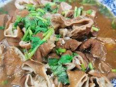 卤煮火烧-门框胡同百年卤煮(前门煤市街店)