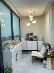 -花系美·美甲美睫精品店