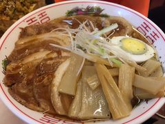 -拉面莊夢語＆中华料理八椿