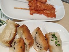 -小杨生煎(金山百联购物中心3楼店)