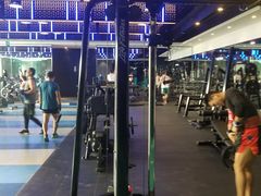 -威仕顿健身游泳(御锦城店)