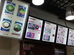 -陇上全荟兰州传统牛肉面(延吉路店)