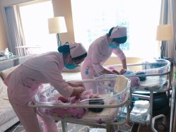 婴儿服务-巍阁高端月子会所