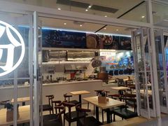 门面-俏凤凰(美林M·LIVE天地东座店)