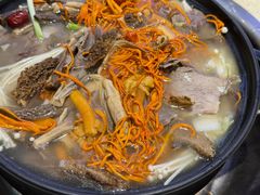 -九寨特色牦牛肉汤锅 羊肉汤锅