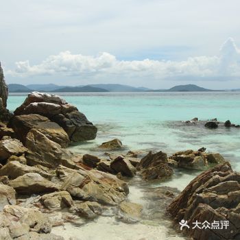 来了泰国就按照下面这首歌，做spa，泳池趴，蒸桑拿