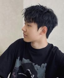 点击看大图 -十六番发型师事务所
