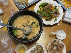 -三姐妹·海鲜大排档