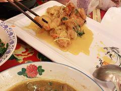 -闯关东东北农家菜(崂山石老人店)