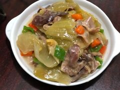 酸菜肚片-国生茶庄·地道农家菜团建活动