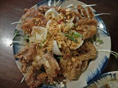 -Cuc Gach Quan Restaurant