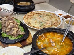 -拌来拌去石鍋拌飯(文鼎店)