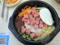 -拌来拌去石鍋拌飯(文鼎店)