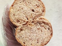 全麦苹果法棍-WHEAT&BAKER-麥(凯德来福士店)