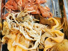 -金鼎雪山牦牛杂火锅(理县总店)