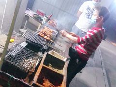 -霍元甲烧烤(江城商务大楼店)