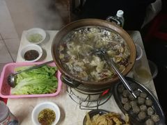 -威邵鸡煲(西华路总店)