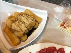 -羊家胡同·龙虾烧烤火锅(龙汇路店)