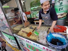 -新月蛋糕西点专卖店(大麦街店)