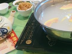 -华哥新鲜猪精品美食