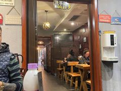 -万记麻辣烫国展总店