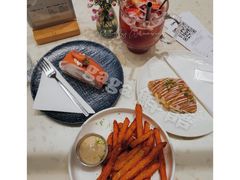 草莓乌龙茶-gaga(深圳福田星河COCO Park店)