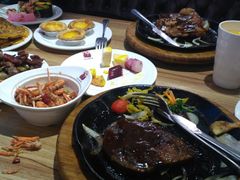 -菲尼克斯牛排店(杉杉奥特莱斯店)