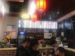 大堂-台州老六海鲜面馆(上南总店)