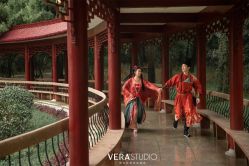 -至臻微拉婚纱摄影