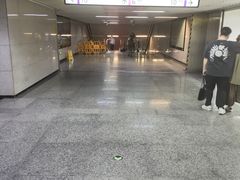 -红土地(地铁站)