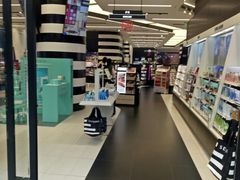 -上海世茂广场(南京东路店)