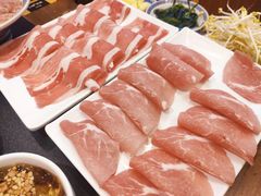 -沸炉重庆老火锅(军事博物馆店)