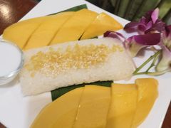 -Dang restaurant (patong phuket)