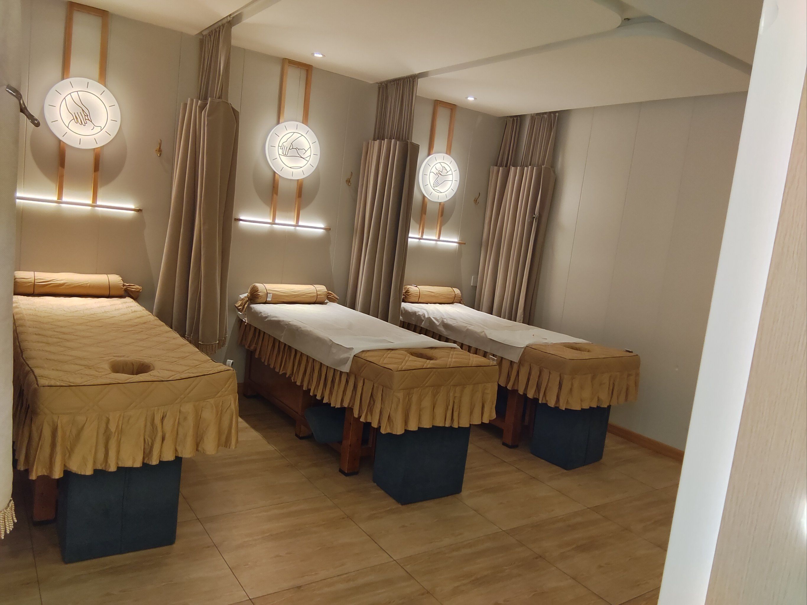 推荐!去这家推拿馆去对了!