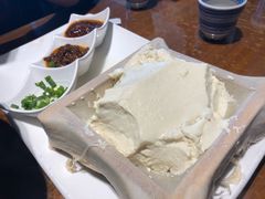 一块豆腐-95号酱骨·一块豆腐(展春园西路店)