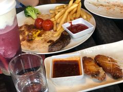 -WOLFGANG PUCK KITCHEN & BAR(迪士尼小镇店)